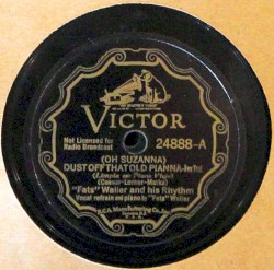 (Oh Suzanna) Dust Off That Old Pianna / I Ain't Got Nobody