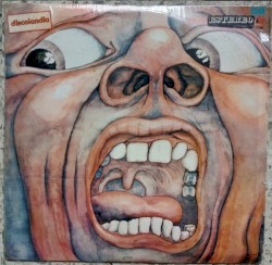 En la corte del Rey Carmesi