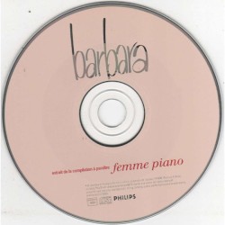 Femme piano