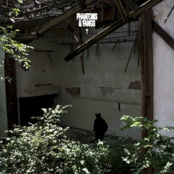 PHANTOMS & FANGS