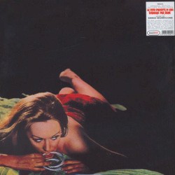 Le foto proibite di una signora per bene