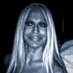 VERSACE [KLAUDIO REMIX OF FIGTREE BY SALVIA]