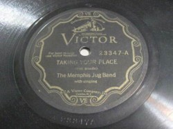 Taking Your Place / Aunt Caroline Dyer Blues