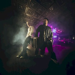 Un trago una bachata