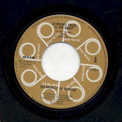 La muerte cruzó el Río Bravo / Lindo pensamiento