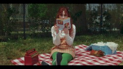 Red Wine Supernova (magician’s cut)