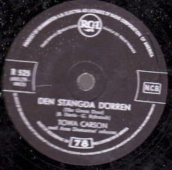 Den stängda dörren / Tro mig älskling