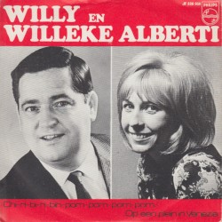 Chi-ri-bi-ri-bin-pom-pom-pom-pom / Op een plein in Venezia