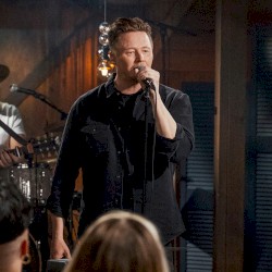 Kävi mitä kävi sul on mut (Vain elämää kausi 16)